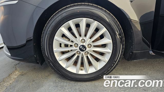 Kia K7 из Кореи Encar