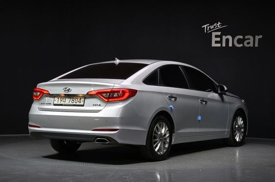 Hyundai Sonata 2.0 Smart — пробег 121 708 км — фото 2 из 5