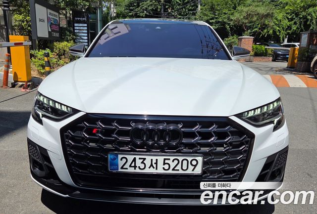 Audi S8 из Кореи Encar