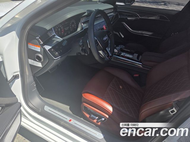 Audi S8 из Кореи Encar