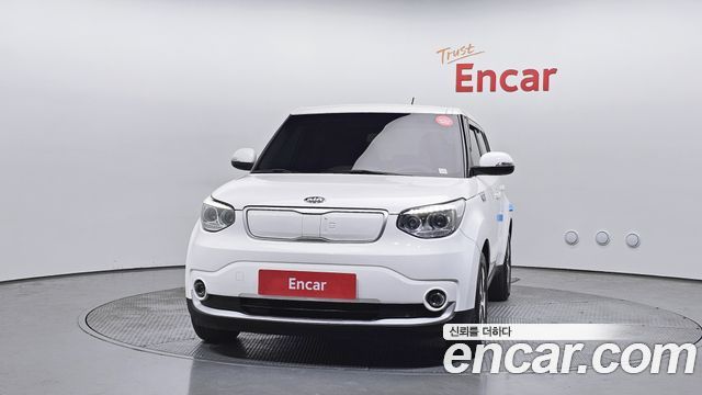 Kia Soul EV — пробег 58 296 км — фото 3 из 5