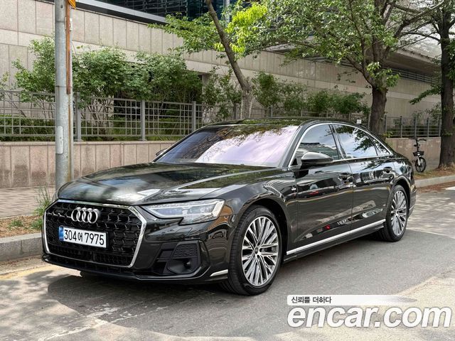 Audi A8 55 TFSI Quattro LWB — пробег 9 760 км — фото 1 из 5