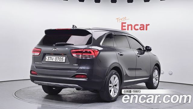Kia Sorento Diesel 2.0 2WD Prestige — пробег 163 786 км — фото 2 из 5
