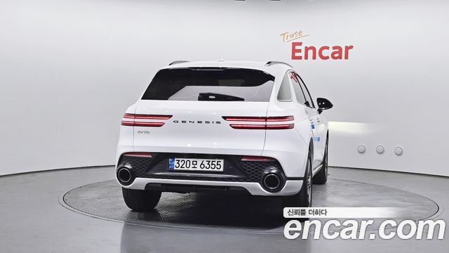 Genesis GV70 из Кореи Encar