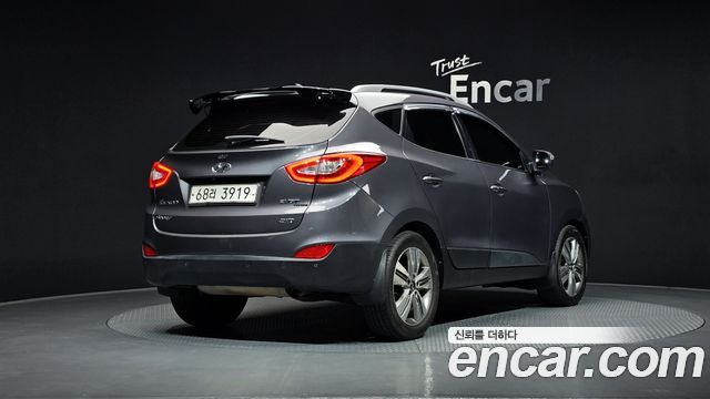 Hyundai Tucson Diesel(e-VGT) 4WD Modern — пробег 241 377 км — фото 2 из 5