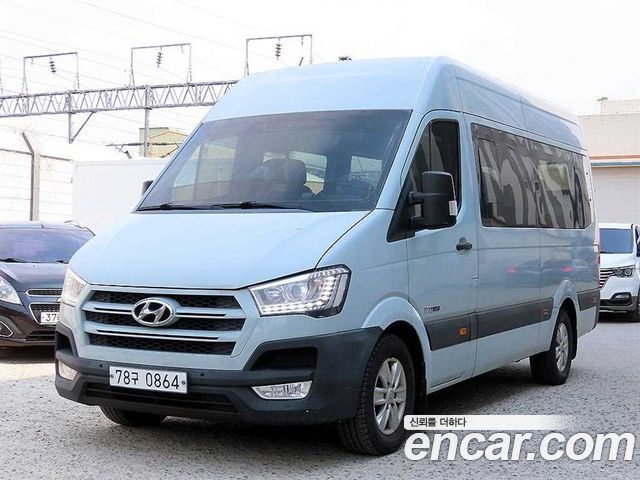 Hyundai Solati 15-seater Luxury — пробег 279 681 км — фото 2 из 5