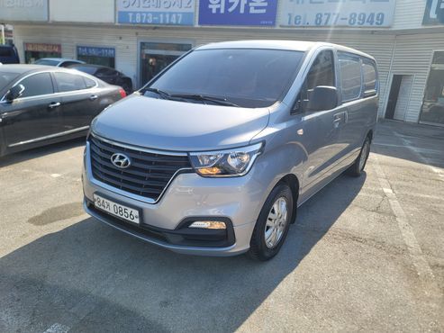 Hyundai Starex Van 3-Seater Smart — пробег 221 561 км — фото 1 из 5