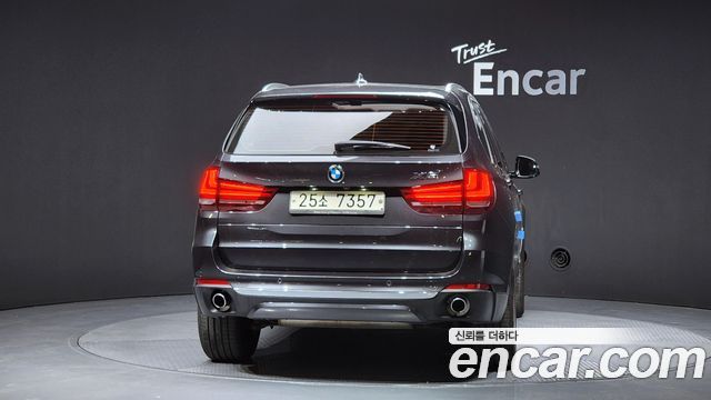 BMW X5 xDrive 30d — пробег 49 026 км — фото 4 из 5