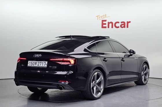 Audi A5 45 TFSI Quattro Premium Sportback — пробег 79 180 км — фото 2 из 5