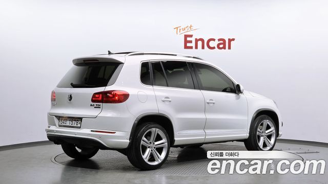 Volkswagen Tiguan из Кореи Encar