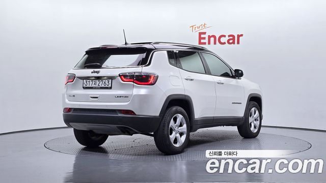 Jeep Compass из Кореи Encar