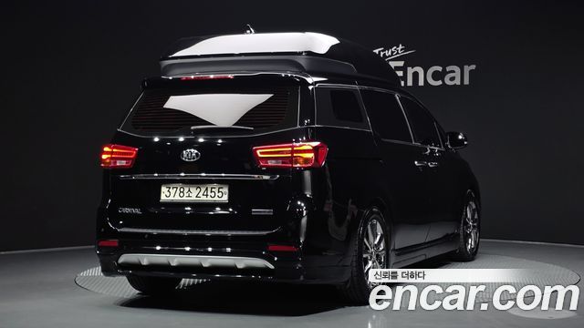 Kia Carnival из Кореи Encar