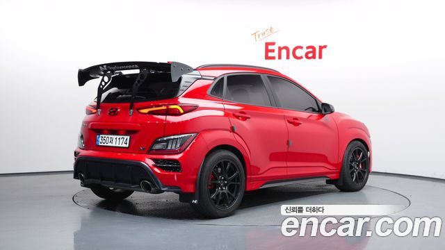 Hyundai Kona из Кореи Encar
