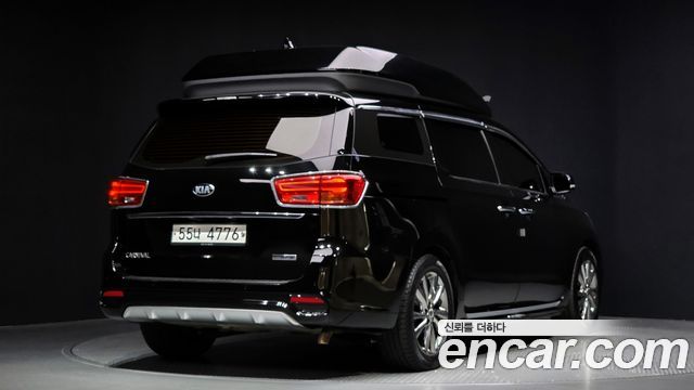 Kia Carnival из Кореи Encar