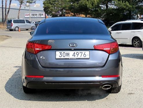 Kia K5 2.0 Deluxe — пробег 81 573 км — фото 4 из 5