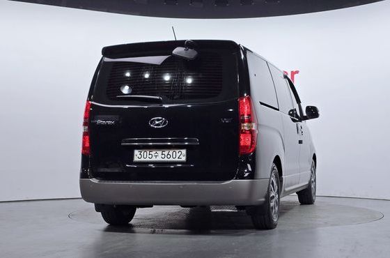 Hyundai Starex Urban 9-Seater Premium Spicial — пробег 77 791 км — фото 4 из 5