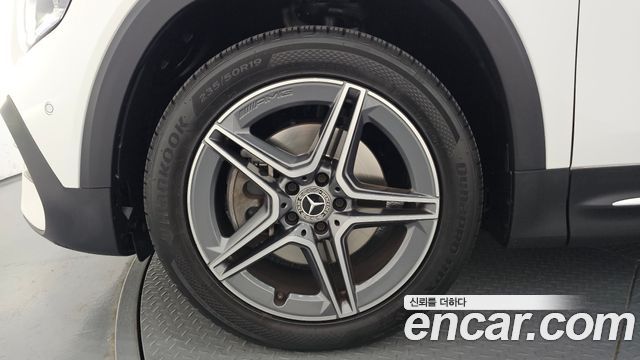 Mercedes-Benz GLB-Class из Кореи Encar