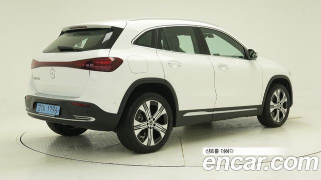 Mercedes-Benz EQA из Кореи Encar