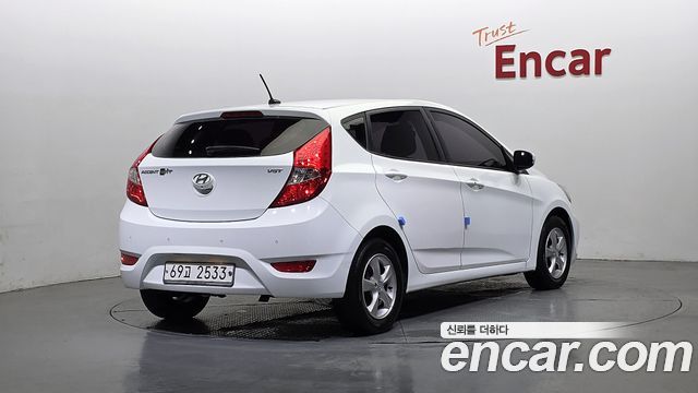 Hyundai Accent Diesel WIT 1.6 VGT Premier — пробег 207 581 км — фото 2 из 5