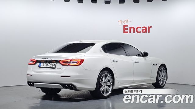 Maserati Quattroporte из Кореи Encar