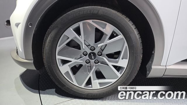 Genesis GV60 из Кореи Encar