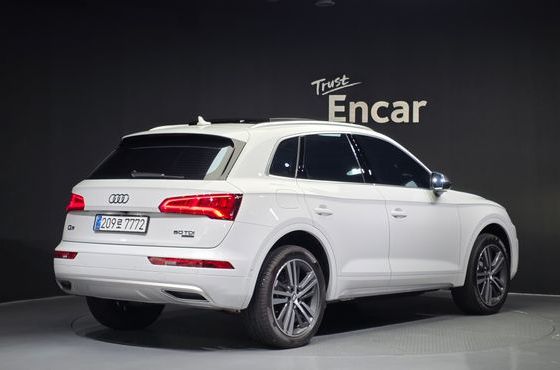 Audi Q5 50 TDI Quattro Premium — пробег 70 081 км — фото 2 из 5