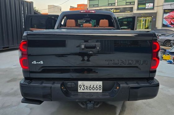 Toyota Tundra 5.7 — пробег 35 000 км — фото 4 из 5