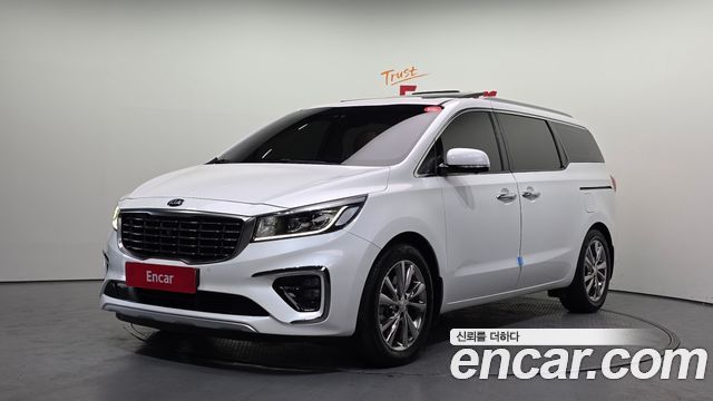 Kia Carnival из Кореи Encar