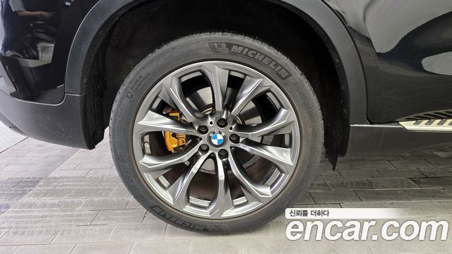 BMW X6 xDrive 40d — пробег 88 101 км — фото 5 из 5