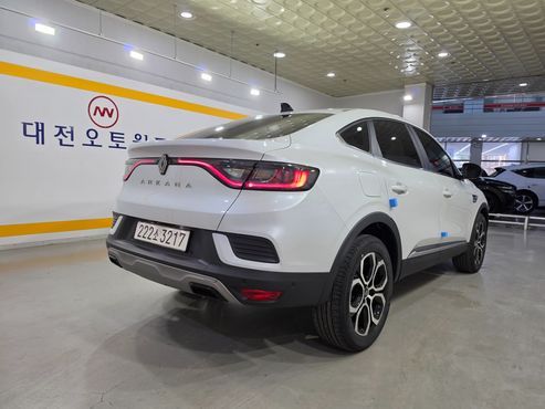 Renault (Samsung) Arkana 1.6 GTe Iconic — пробег 19 км — фото 4 из 5