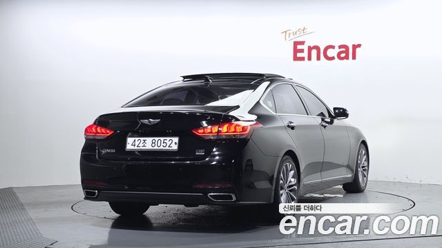 Hyundai Genesis из Кореи Encar