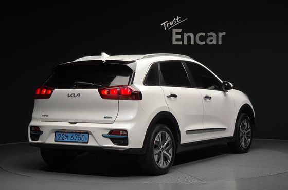 Kia Niro Taxi — пробег 464 809 км — фото 3 из 5