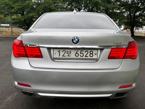 BMW 7-Series 740Li M Sports — пробег 166 668 км — фото 4 из 5