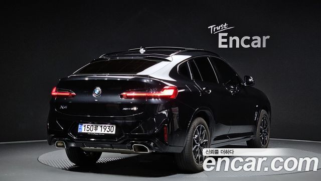 BMW X4 xDrive20i M Sport — пробег 32 627 км — фото 2 из 5