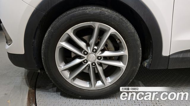 Hyundai Santafe Diesel 2.0 2WD Exclusive — пробег 173 810 км — фото 5 из 5