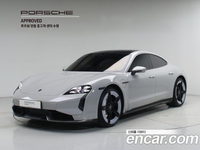 Porsche Taycan Turbo — пробег 7 945 км — фото 1 из 5