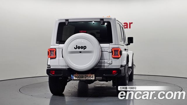 Jeep Wrangler 2.0 Overland 4Door — пробег 35 965 км — фото 4 из 5