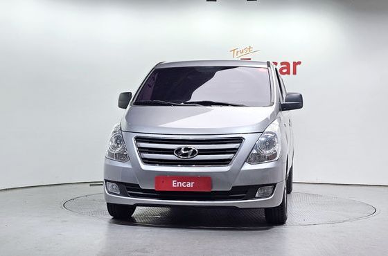 Hyundai Starex 3-Seater VAN Smart — пробег 307 444 км — фото 3 из 5