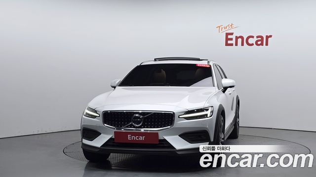 Volvo V60 из Кореи Encar