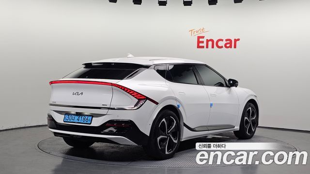Kia EV6 из Кореи Encar