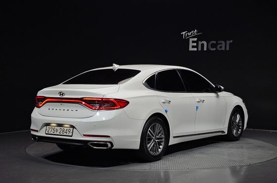 Hyundai Grandeur 2.4 Premium — пробег 84 320 км — фото 2 из 5