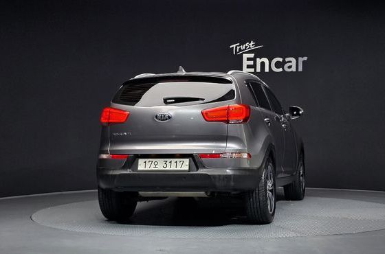 Kia Sportage Diesel 2WD Trendy — пробег 130 839 км — фото 4 из 5