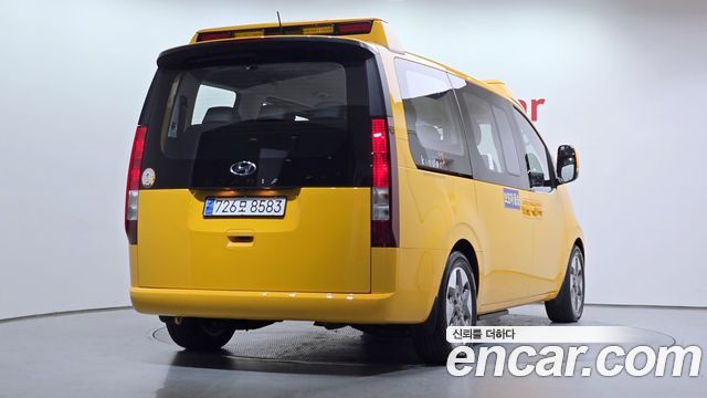 Hyundai Staria из Кореи Encar