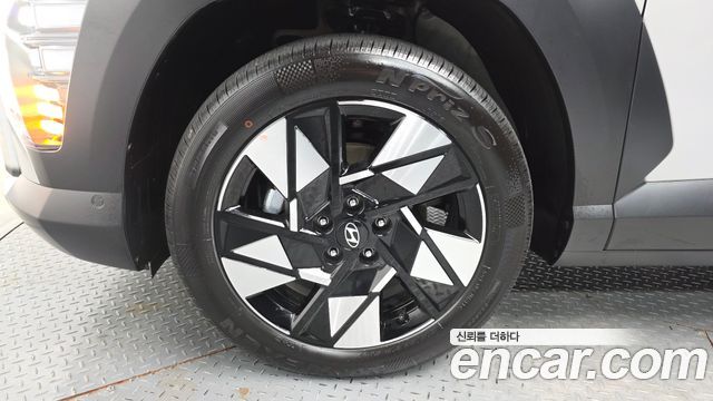 Hyundai Kona из Кореи Encar