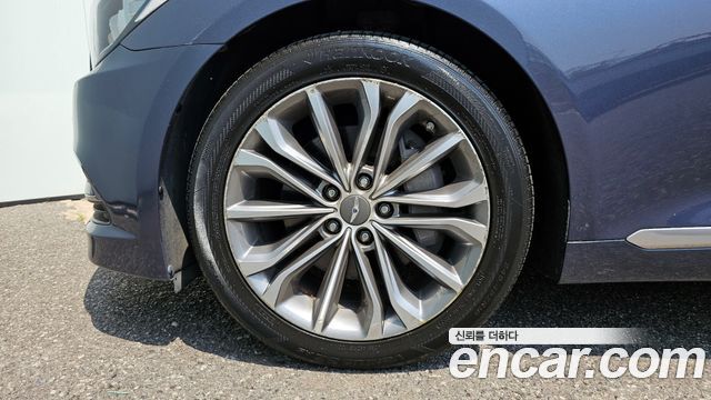 Hyundai Genesis из Кореи Encar