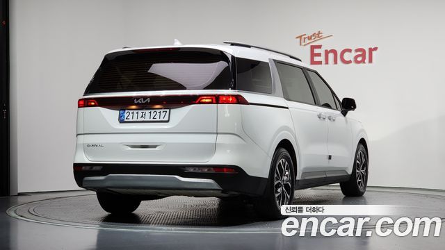 Kia Carnival из Кореи Encar