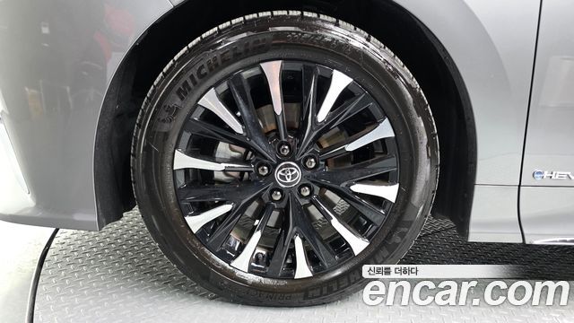 Toyota Alphard из Кореи Encar