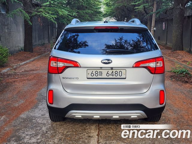 Kia Sorento Diesel 2.0 2WD Prestige — пробег 173 697 км — фото 4 из 5