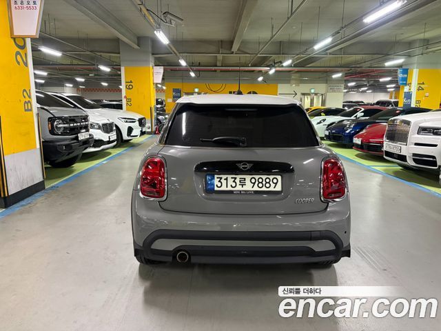 Mini Cooper из Кореи Encar