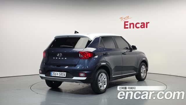 Hyundai Venue 1,6 Premium — пробег 28 694 км — фото 2 из 5